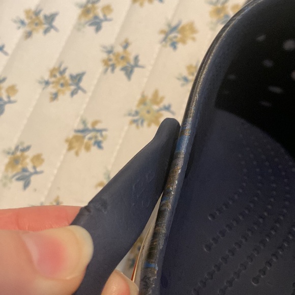 Kids multicolored Crocs size 13 - Picture 7 of 8